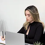 Img-PinedaAbogados-ValoresAgregados-ServicioProfesional